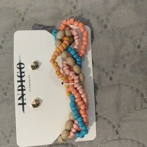 Bracelet and earrings set